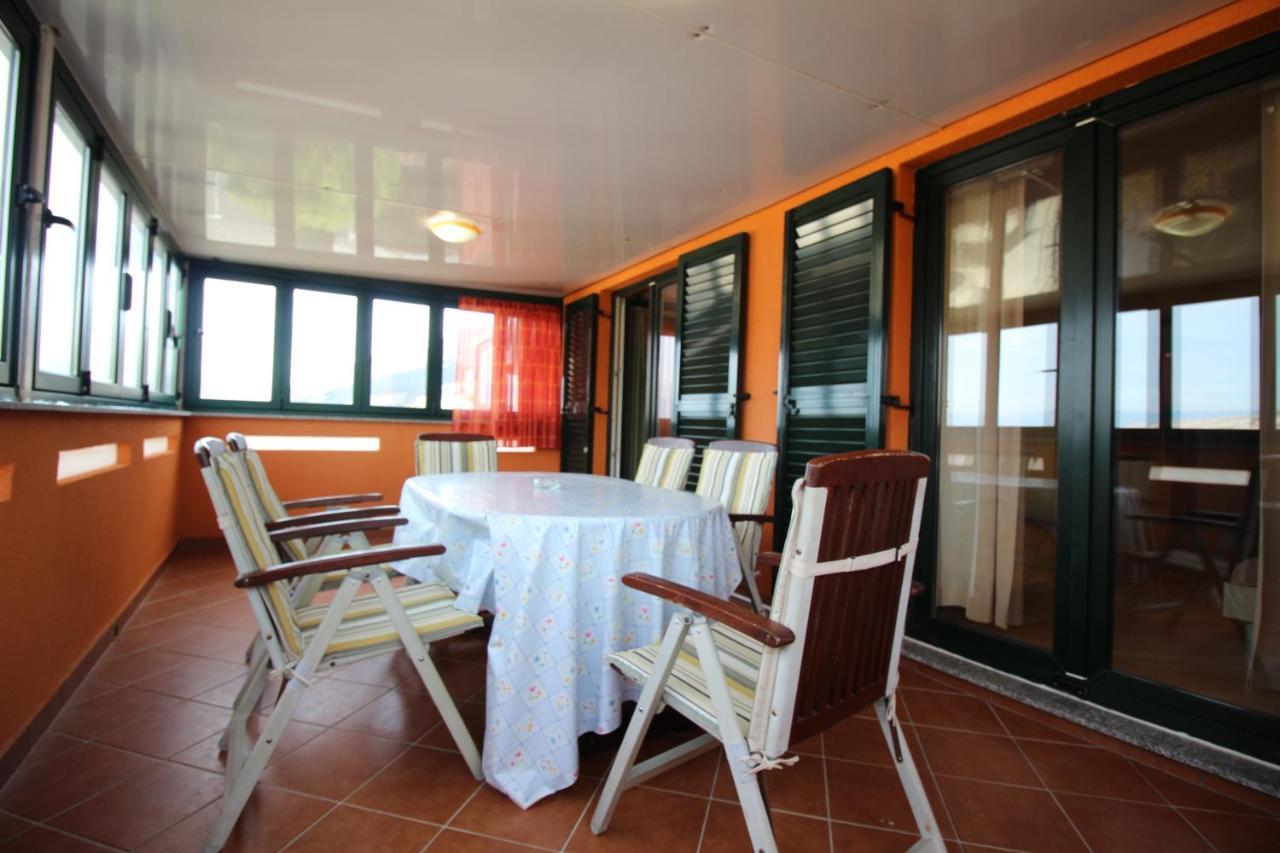 Apartments Pintar Zarok Baska  Exterior photo