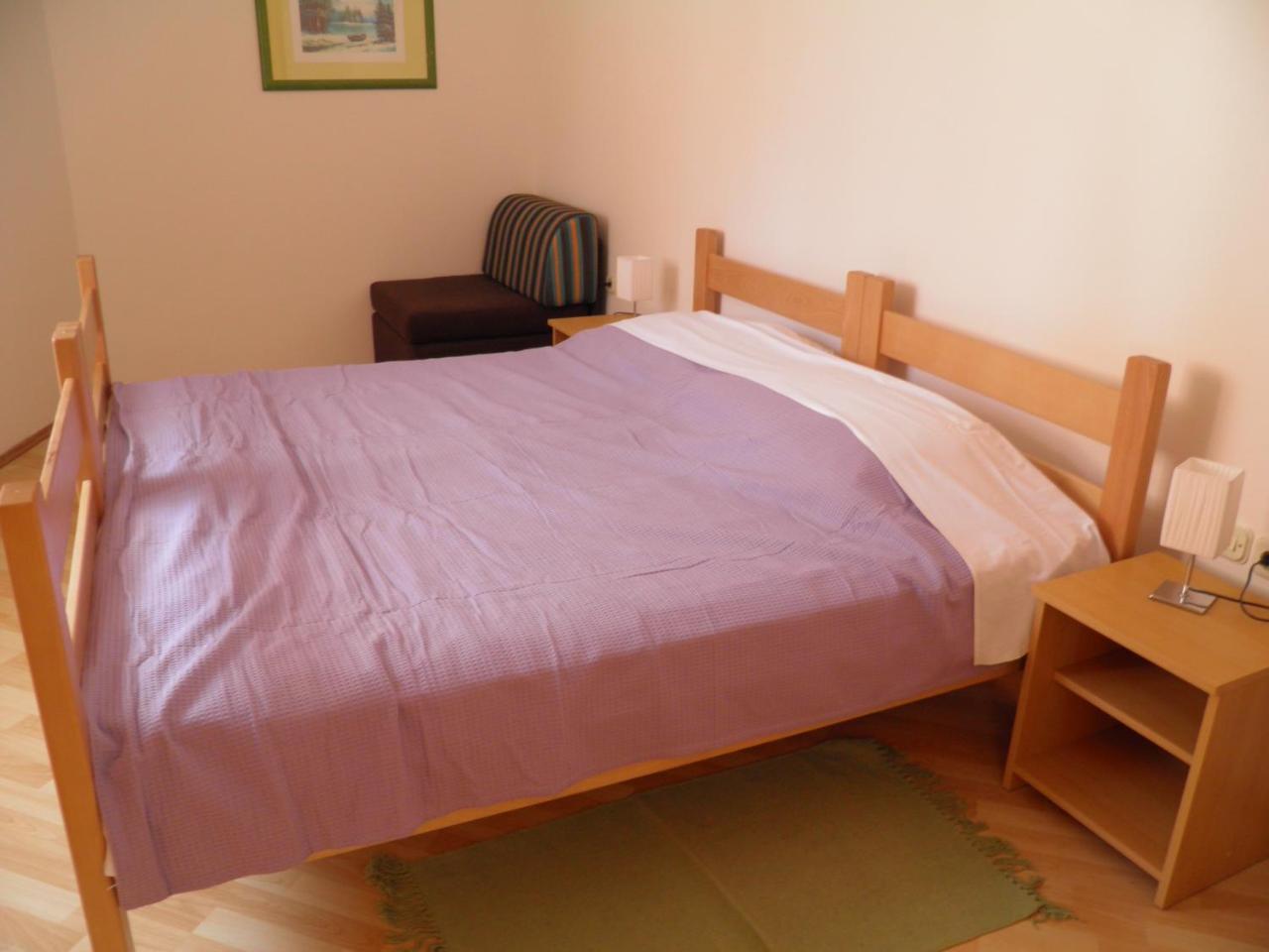 Apartments Pintar Zarok Baska  Exterior photo